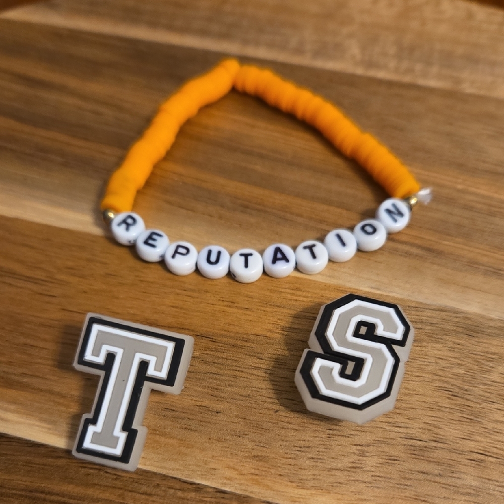 Taylor Swift INITIAL CROC CHARM And Orange Beaded Bracelet